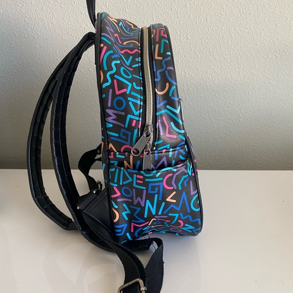 Stranger Things Mini Backpack With Retro 80s Neon Geometric Print & Adjustable S - Picture 5 of 7